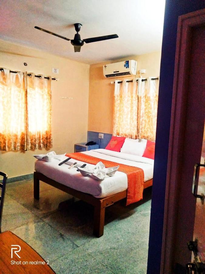 Oyo 75854 Hotel Harsha Residency Bangalore Exterior photo